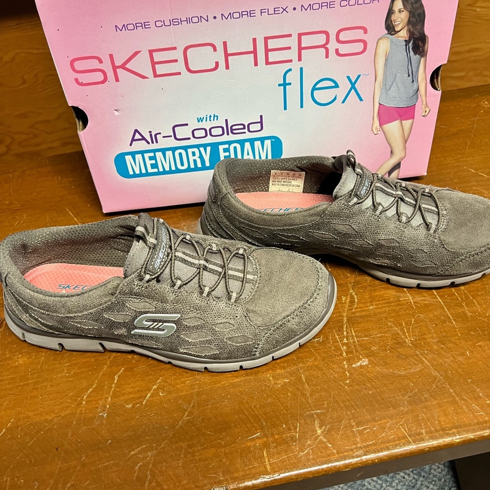 Skechers TaupeCasual Sneakers